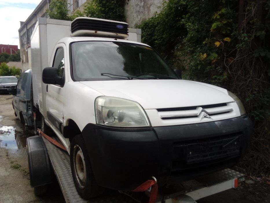 Опел Комбо 1.6метан на части ситроен Берлинго хладилник