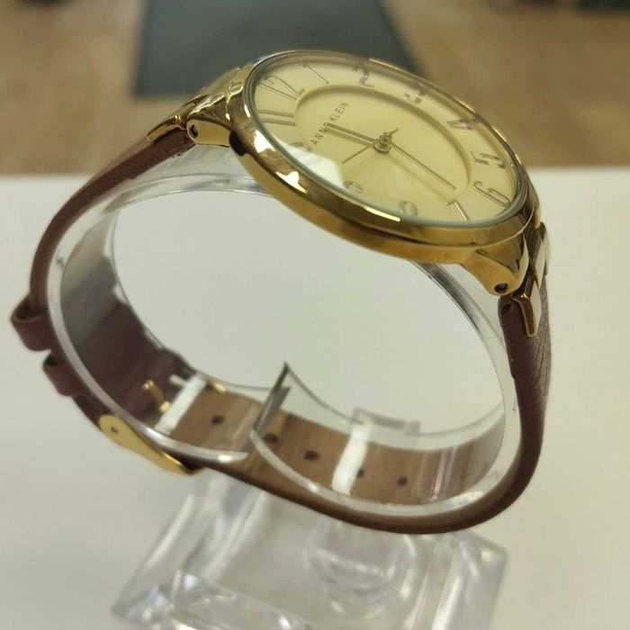 Дамски часовник ANNE KLEIN Y121E – Отлично състояние