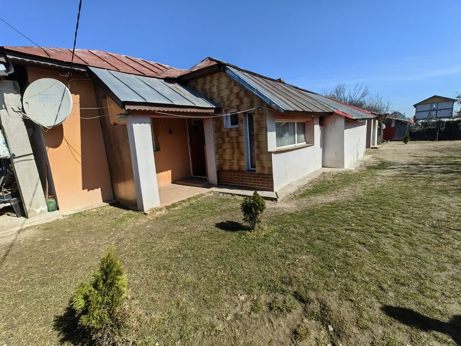 Casa 30km de bucuresti Cascioarele Giurgiu 2100mp