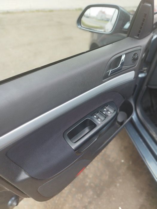 Шкода Октавия 2.0 TDI DSG