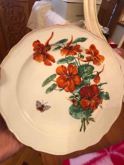 Фарфор Мейсон, Тарелки