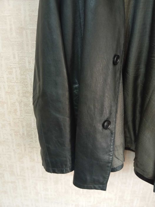 Продам кожанную куртку  большого размера.