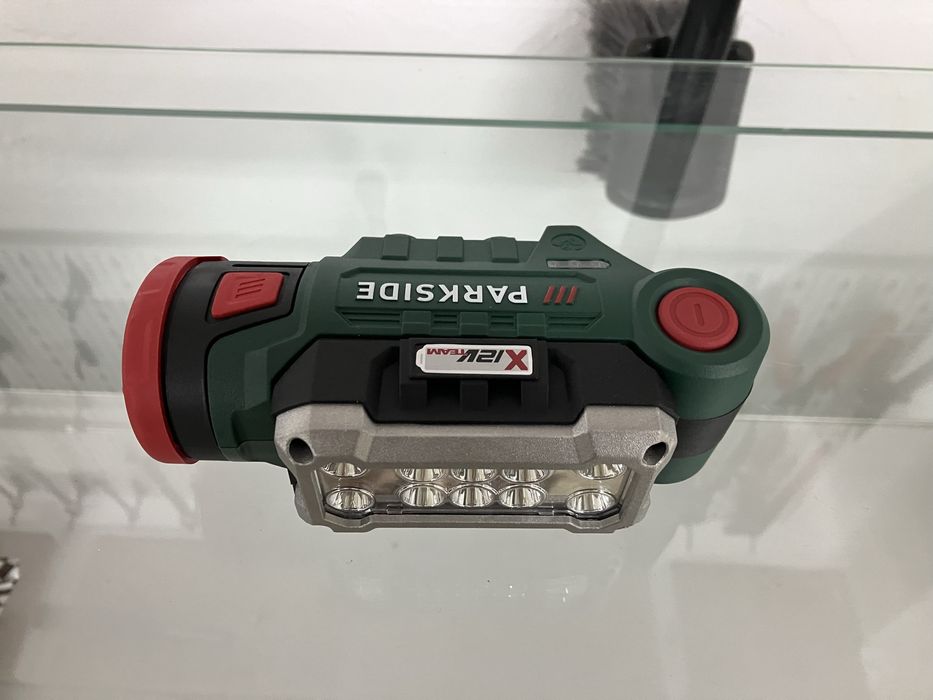 Lanternă parkside 20V si 12V