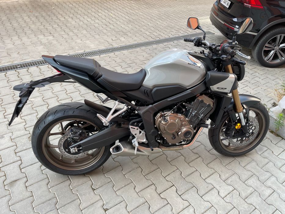 Honda CB650R 2024
