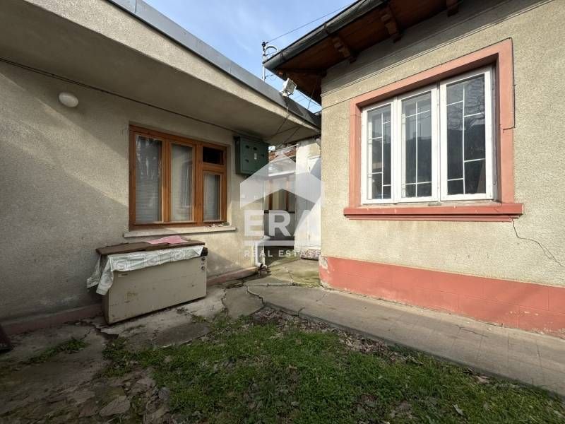 ЕКСКЛУЗИВНО! ЕРА Дръстър предлага за продажба къща в района на ''Стара