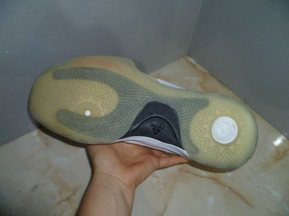 PEAK спортни обувки