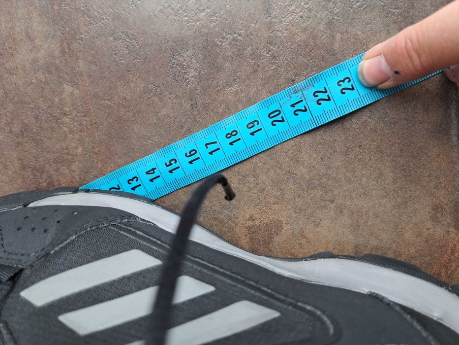 детски ботуши,зимни обувки,боти,апрески,Adidas номер36 за момче,адид