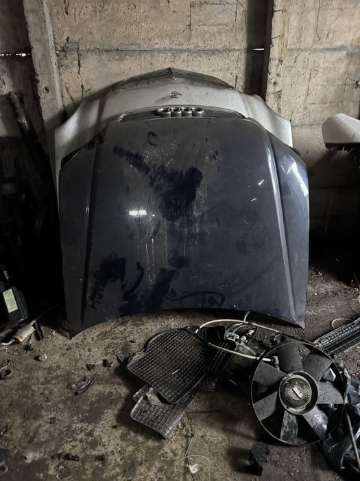 Преден капак за ауди а6