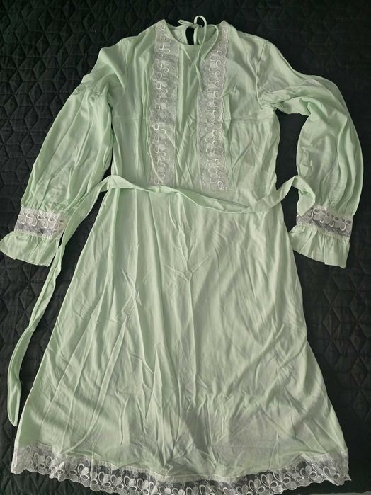 Нова дамска нощница, размер 46 по бг номерация