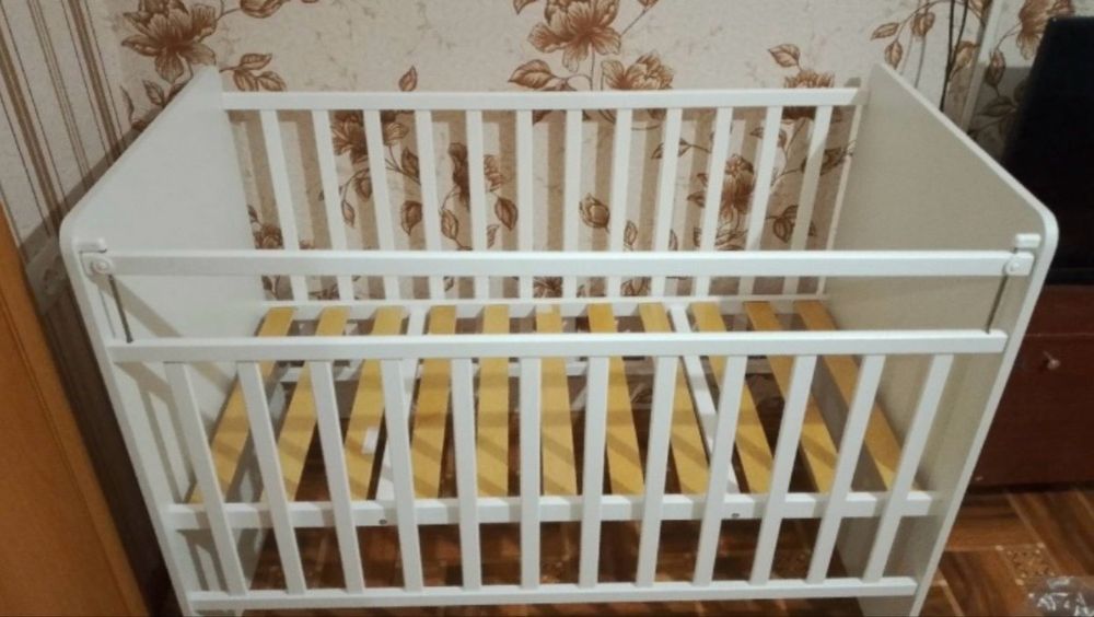 Манеж сатыладыы.