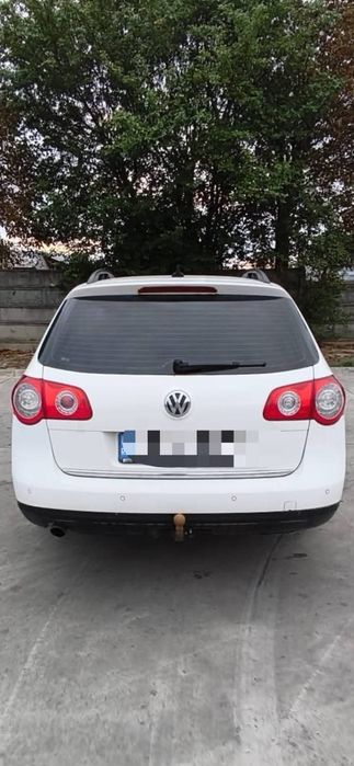 Vând Volskwagen Passat B6
