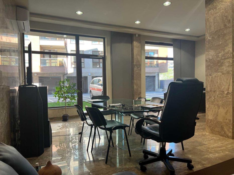 Продава се Офис в София, Център - 63 кв.м за 2620 €/кв.м - Снимка #2