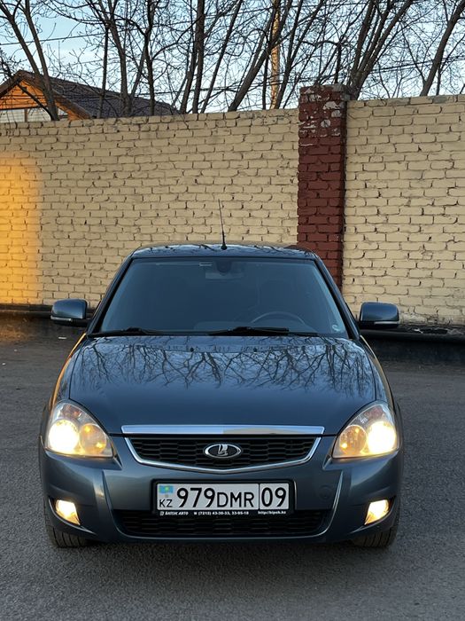 Приора 2 2015 г. Люкс +