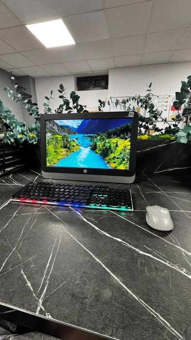 ALL IN ONE HP PRO I7 4790S, 12G ddr, 256G Crucial , 5G wireless