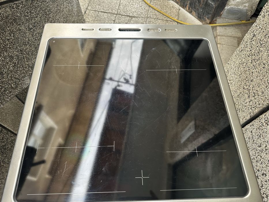 Свободно стояща готварска печка Шарп/Sharp