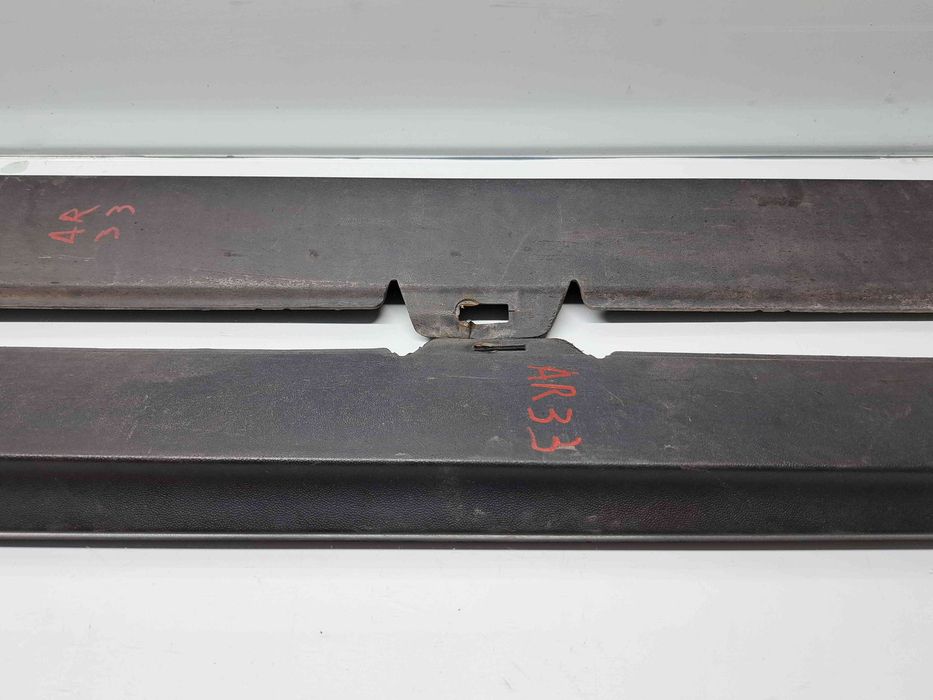 Set praguri Volkswagen Golf 6 (5K1) GTD [Fabr 2009-2013] 5K0853855B /