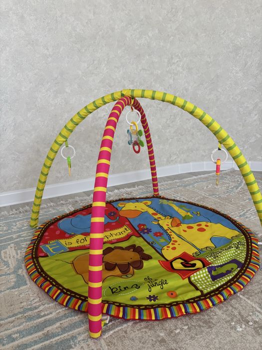 Продам игрушечный игровой коврик
