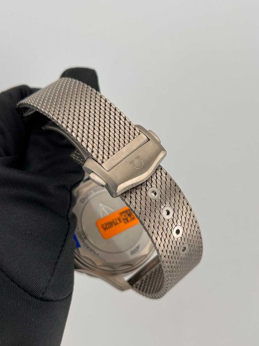 Наручные часы Omega Seamaster 007