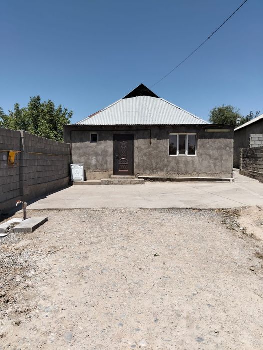 Уй сатылады жагдайы жаксы