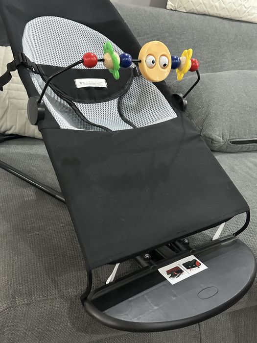 Детски шезлонг люлеещ