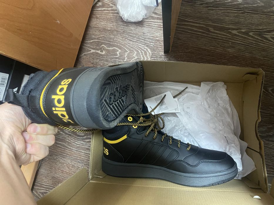 Кроссовки Adidas Hoops 3.0