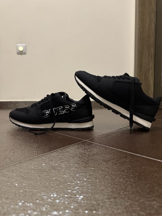 Елегантни Обувки Guess