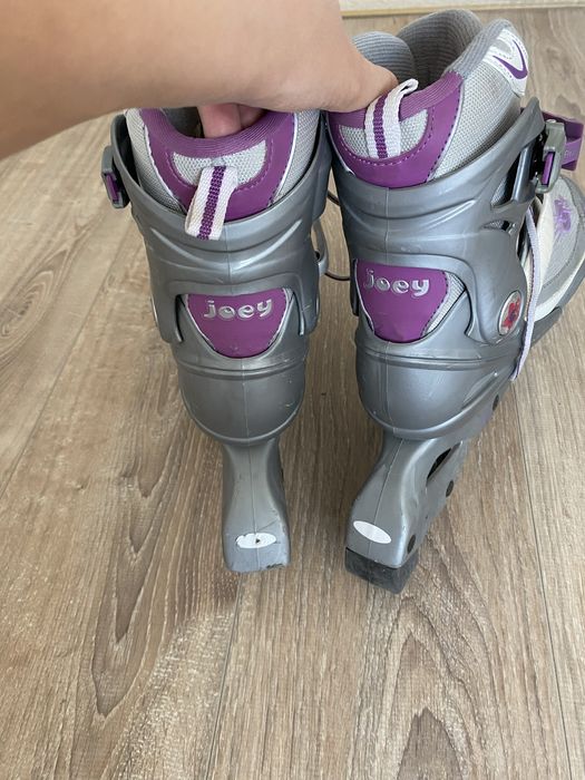 Ролери и подарък наколенки