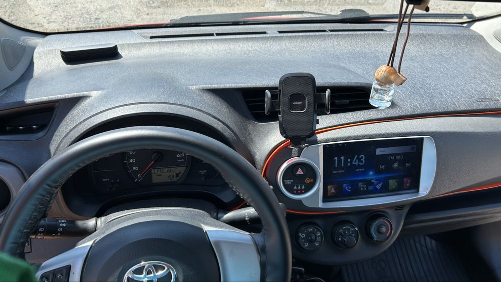 Toyota Yaris 2012