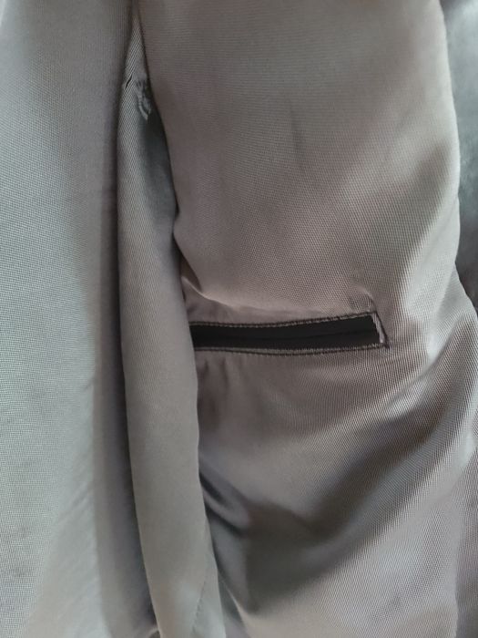 Geacă bărbătească din piele naturală de calitate superioară