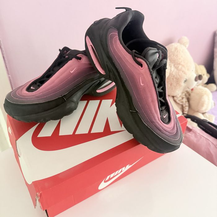 Маратонки Nike Air Max Portal Черно Розово 39