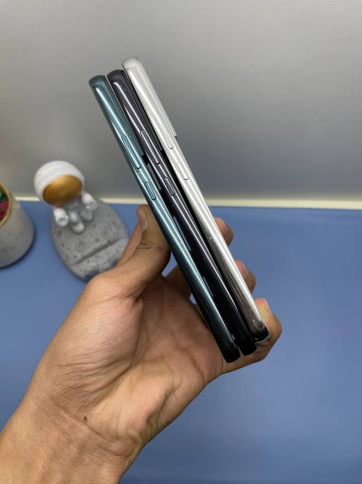 Samsung galaxy s22 plus 5G 8/256gb snapdragon 8gen 1