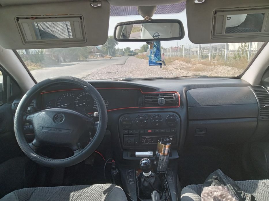 Продам Опель Омега