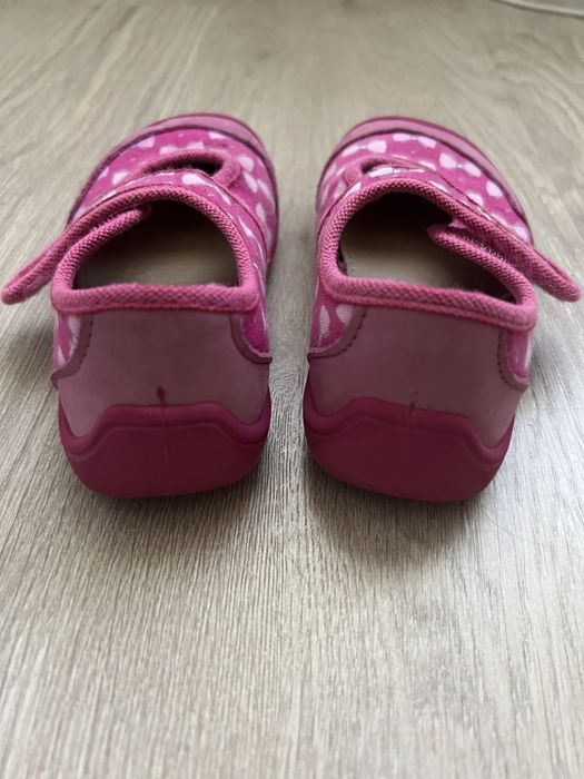 Боси пантофки 27 номер