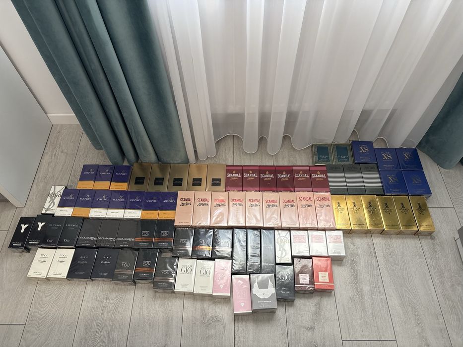 Parfumuri de lux sigilate