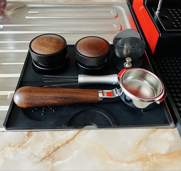 Accesorii pour-over V60 tip Hario Switch + espressor 58 mm