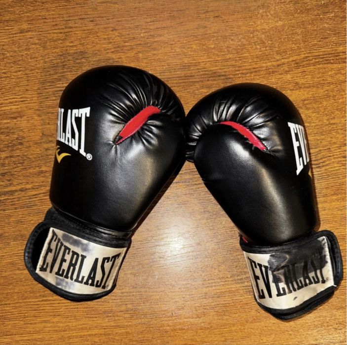Manusi de box Everlast