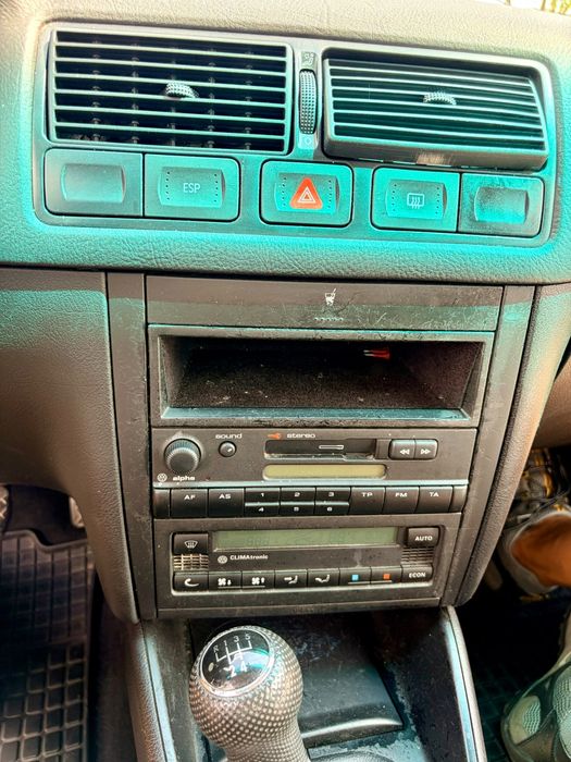 VOLKSWAGEN Golf 2001 — imagine 5