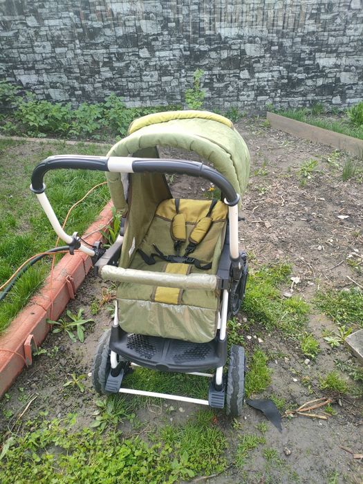 Продам коляску (лето,зима)