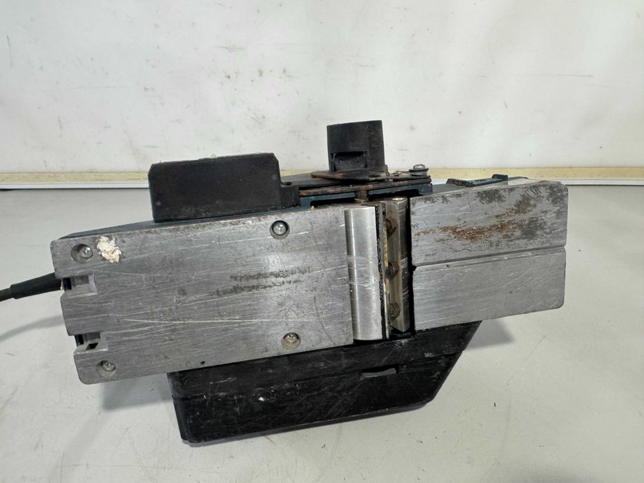 Ренде - Bosch GHO 31-82 / 750 W