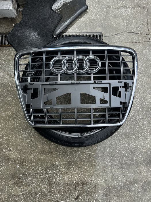 Audi A6/S6 C6 предна маска /решетка ОЕМ