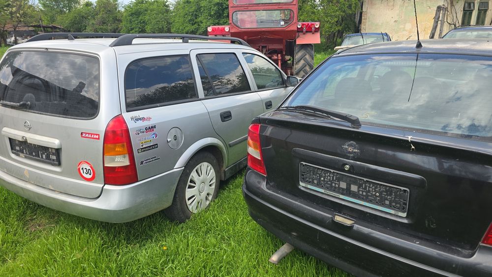 Dezmembrez Opel Astra G
