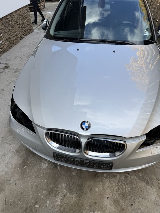БМВ Е60 523i на части