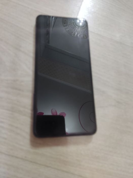 Срочно продам Redmi poco x 3