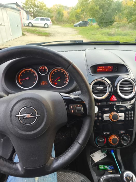 Opel Corsa D 1.2 benzina