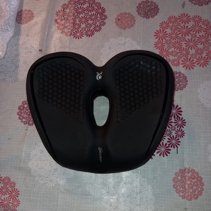 Продам седушку на велие