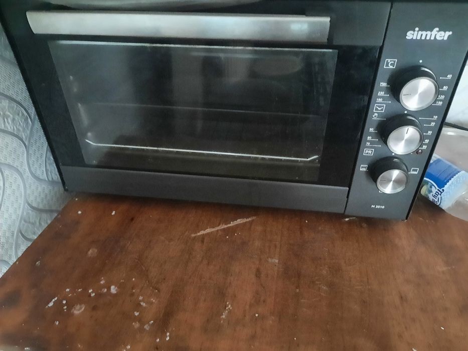 Продам духовку от  фирмы simfer