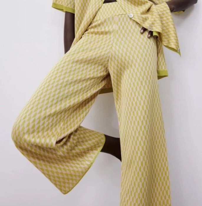Costum pantaloni bluza Zara limited edition