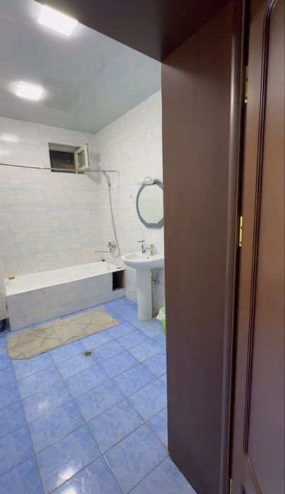 Недорогой Уютный Офис с возможностью проживания на  Ракат махалле 200м