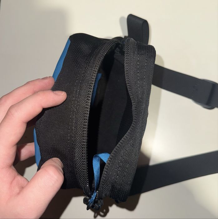 Здравейте, продавам чантичка на THE NORTH FACE