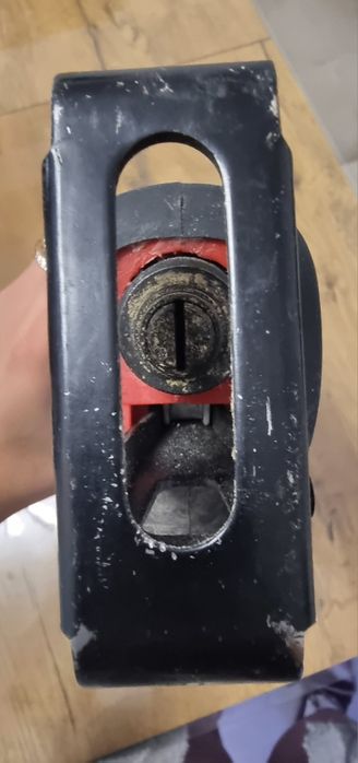 Акумулаторен саблен трион Einhell 18v